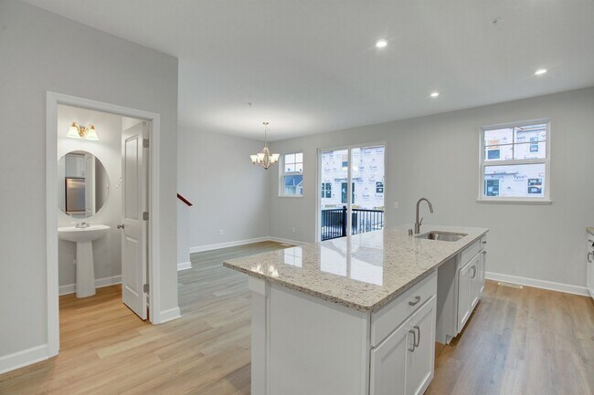 Kitchen, Dining Area, Balcony - 849 Roselyn Dr