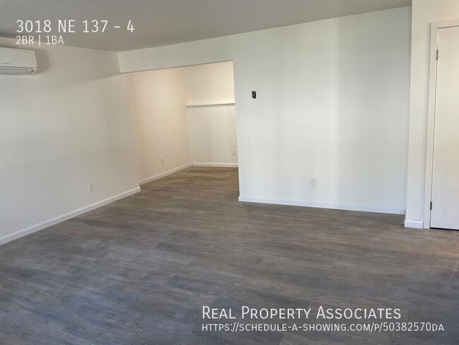 Building Photo - 3018 NE 137-4