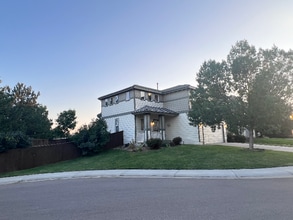 Building Photo - 15982 Longford Dr