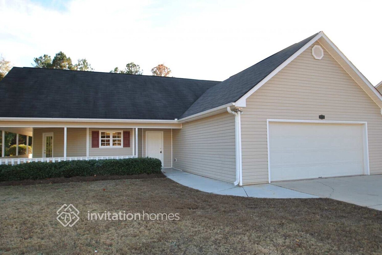 Primary Photo - 135 Long Creek Dr