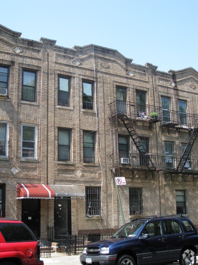 Primary Photo - 968 54th St