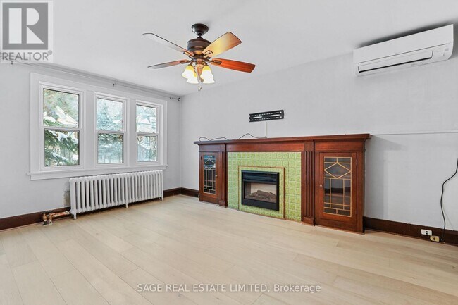 Building Photo - 95 Hillsdale Ave E