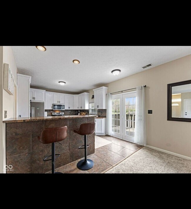 Building Photo - Spacious 4BR House in Indianapolis w/ sepa...