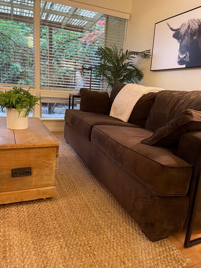 Foto del edificio - 8623 20th Ave NE