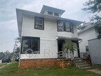 Foto principal - 818 1/2 Phillips Ave