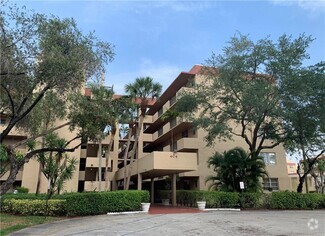 Building Photo - 404 NW 68th Ave