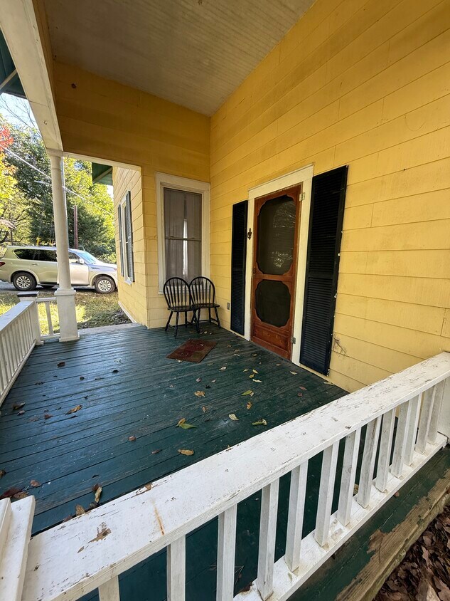 Foto del edificio - 420 Thompson St