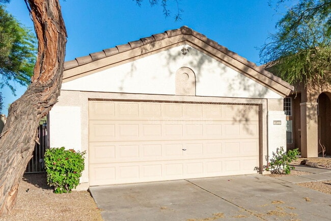 Building Photo - 31205 N 45th St