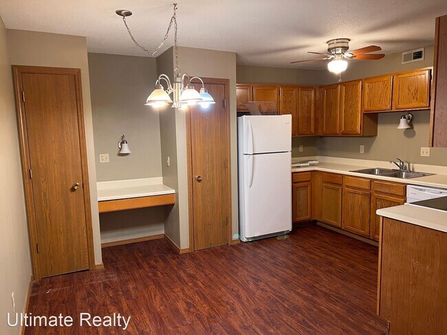Building Photo - 2 br, 2 bath House - 2542 Creve Coeur Mill...