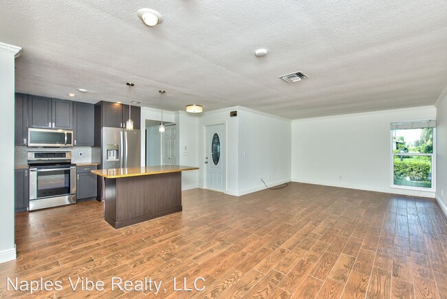 Building Photo - 3 br, 2 bath House - 3139 BOCA CIEGA