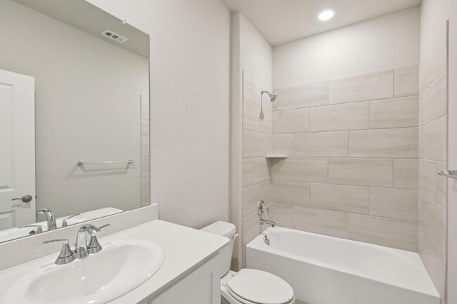 Building Photo - 6625 Vly Lk Ln