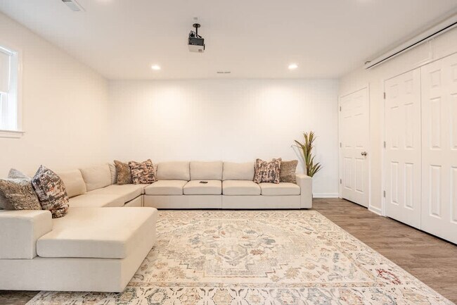 Foto del edificio - 7258 Baldwin Ridge Rd