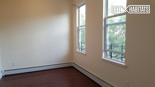 Foto del edificio - 192 Linden St