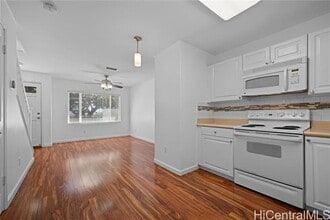 Building Photo - 91-1031-1031 Kaimalie St