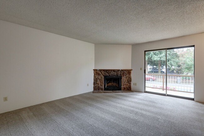 Building Photo - Top floor 2 bedroom 2 bath condo in Kirkland