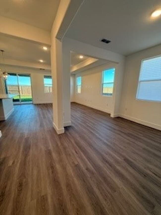 Building Photo - Brand New 2-Bedroom, 2-Bath Home in Four Seasons at Homestead (Adult Community)