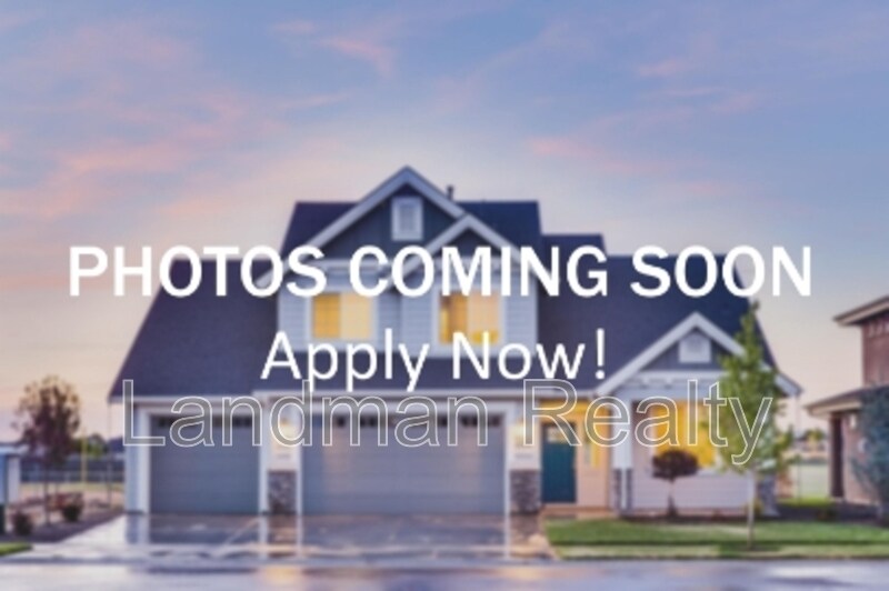 Foto principal - 323 Idlewood Rd