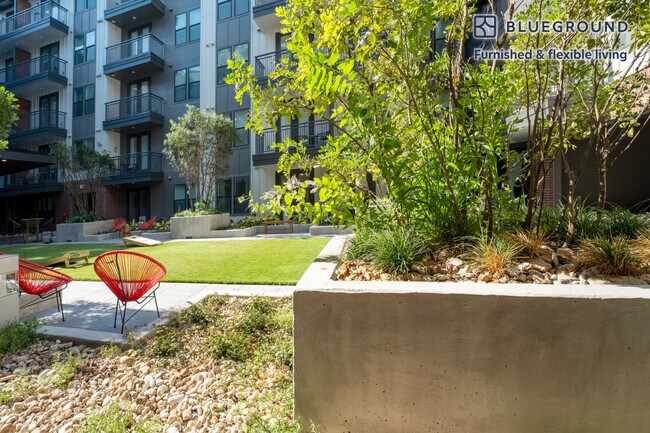 Building Photo - 3403 Harmon Ave