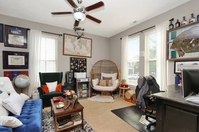 Foto del edificio - 961 Maltby Ave
