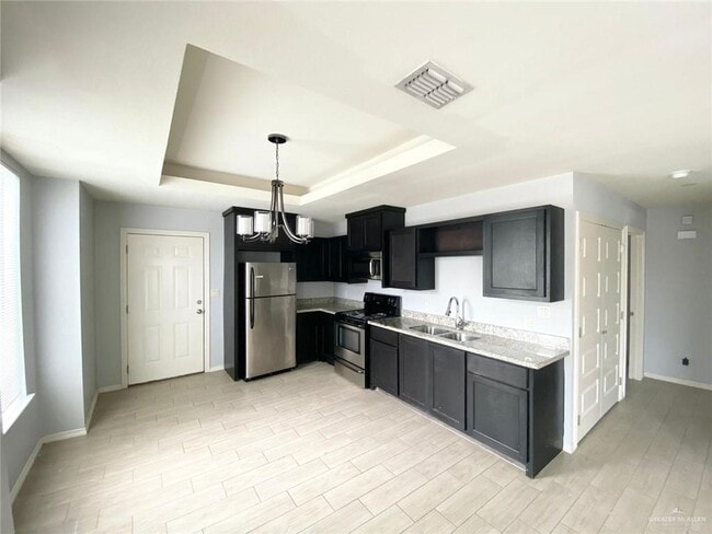 Foto del edificio - 15 White Oak Dr