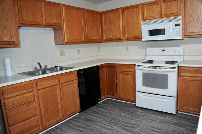 Building Photo - 140 Northridge Dr
