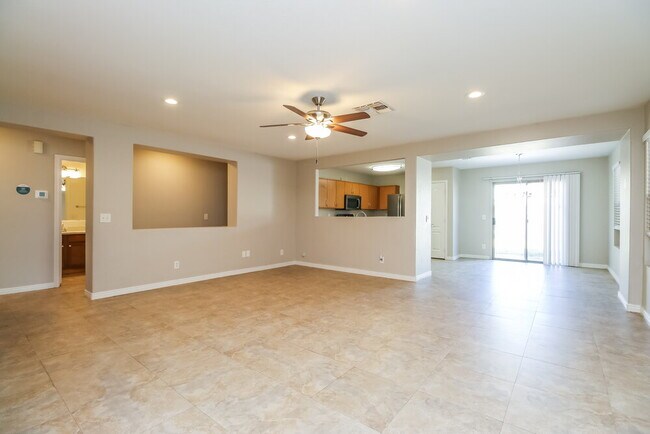 Foto del edificio - 8502 E Kiowa Ave