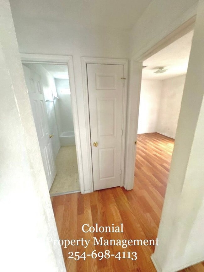 Foto del edificio - 3414 Cantabrian Dr