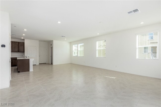 Foto del edificio - 3564 Dimora St