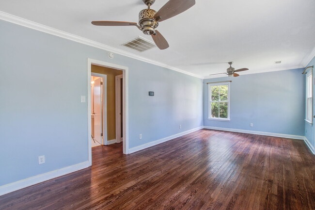 Foto del edificio - 4328 Lambert St