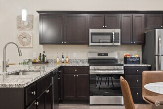 Interior Photo - Redwood Merrillville