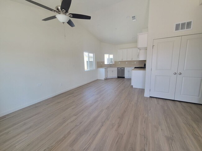 Foto del edificio - 8414 Grandy St