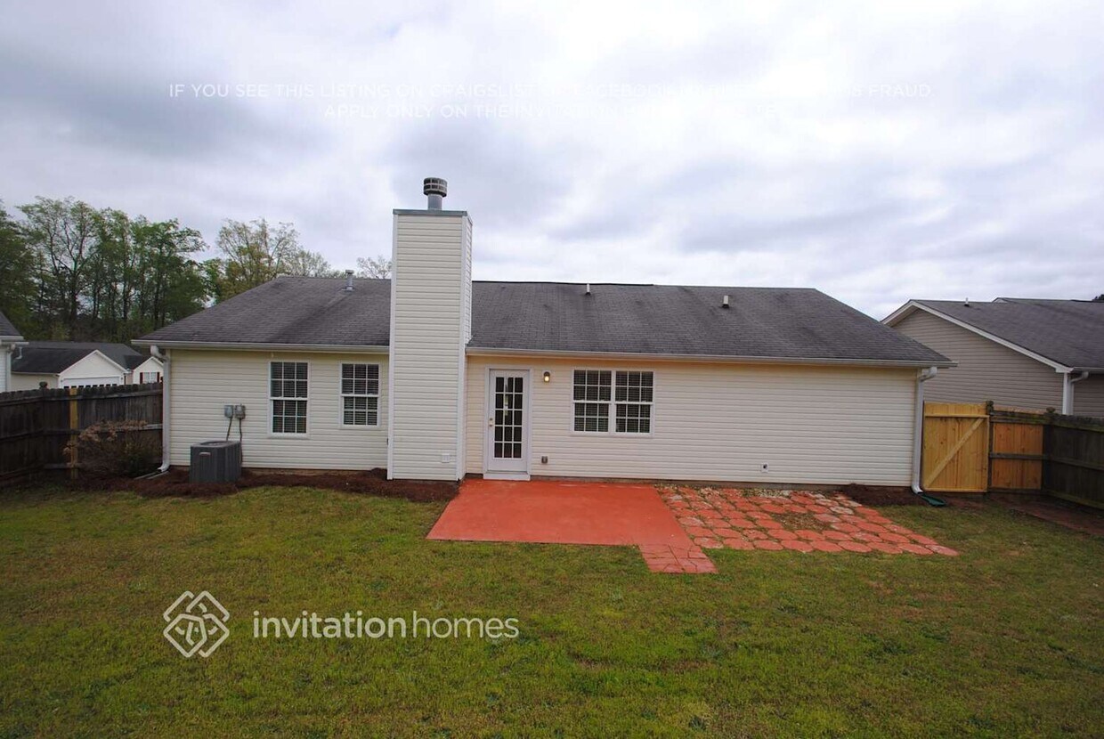 Foto del edificio - 465 Amelia Grove Ln SE
