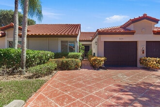 Building Photo - 6070 Sunny Manor Ct