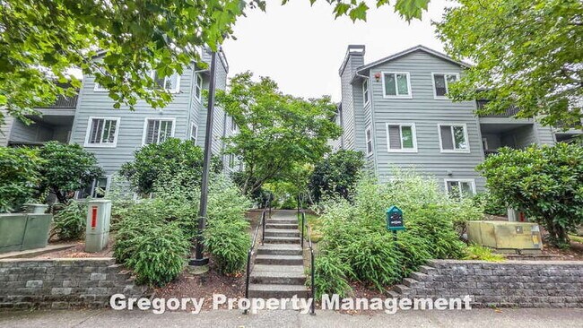 Foto del edificio - 6700 NE 182nd St