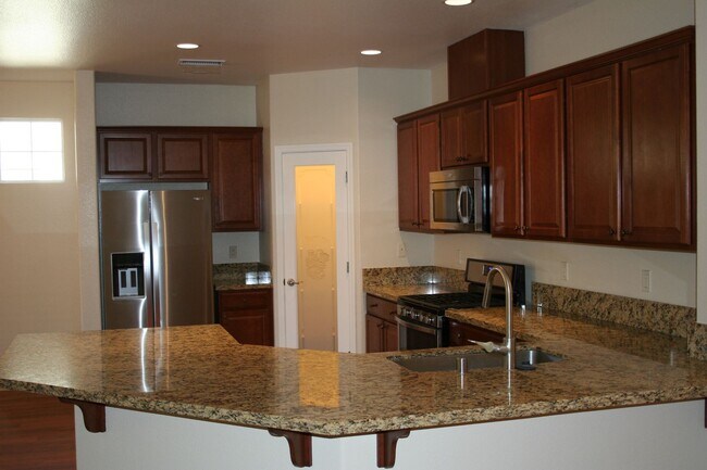 Foto del edificio - South Reno/Veterans Home