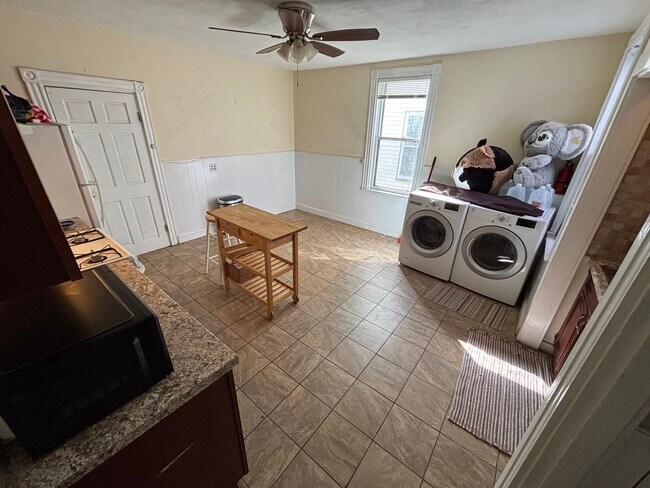 Foto del edificio - 234 Cypress St