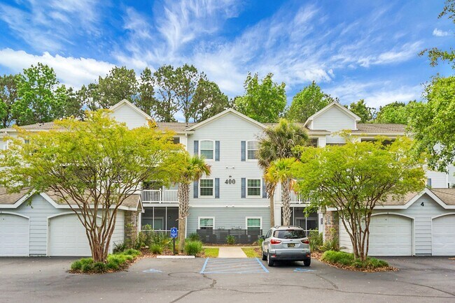 Foto del edificio - MOVE IN SPECIAL - 50% off First Month's Re...