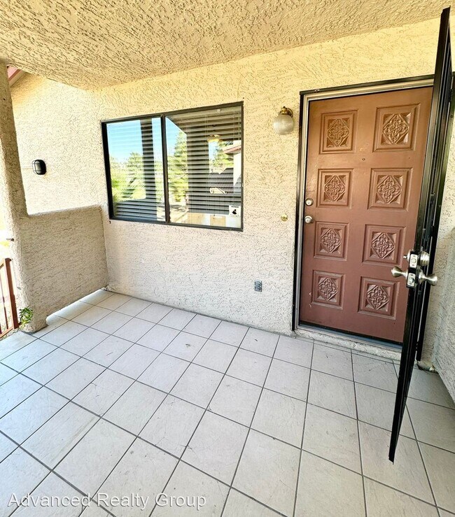 Building Photo - 2 br, 2 bath House - 841 Rock Springs Dr. ...