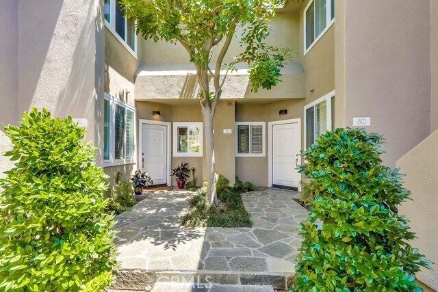 Foto del edificio - 88 Baycrest Ct