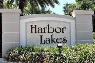Building Photo - 27031 Lake Harbor Ct
