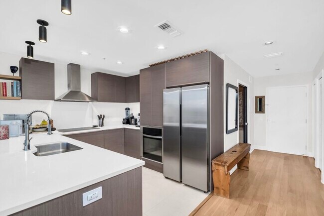 Cocina - 175 1st St S