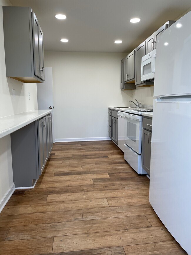 Foto del edificio - 2204 Beaver Rd