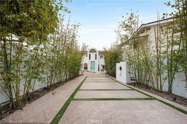 Foto del edificio - 31654 Broad Beach Rd