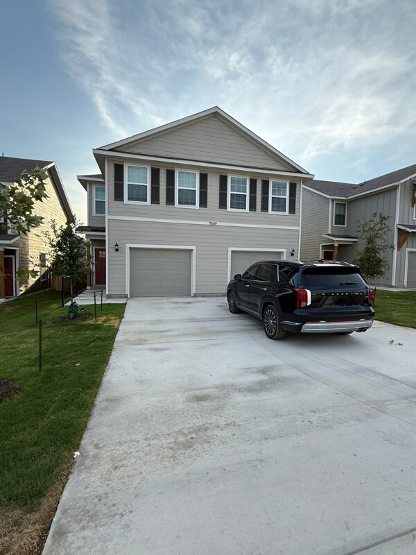 Foto principal - 7549 Briarwood Pass