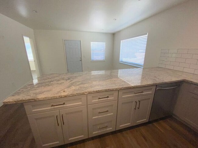 Foto del edificio - Northwest Reno House - Like New! 3 Bedroom...