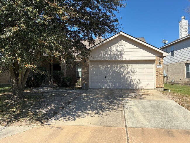 Foto del edificio - 6214 Channelbrook Ln