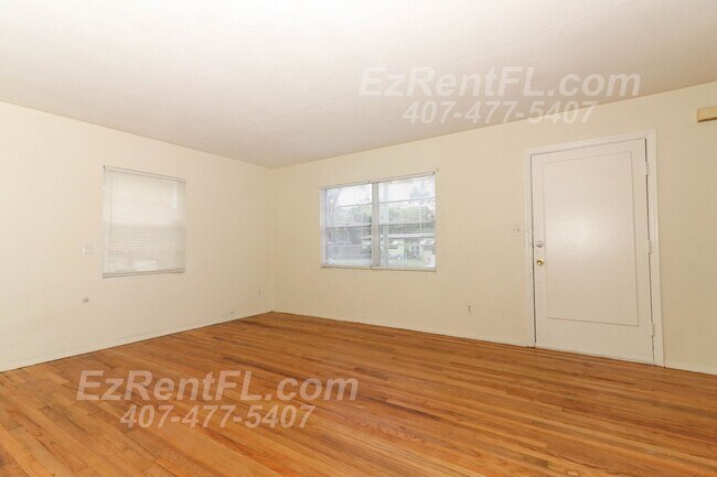 Building Photo - Nicely Remodeled 3/1 in Orlando, Section 8...