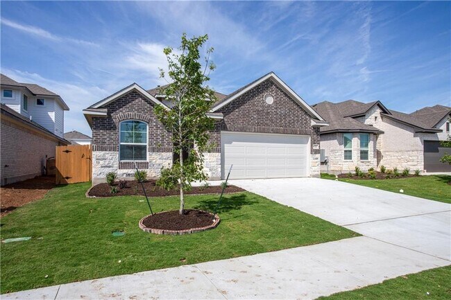 Building Photo - 717 Bridle Creek Dr