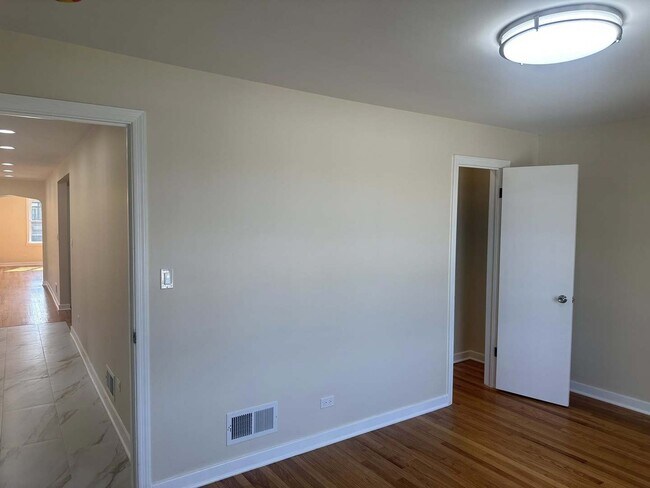 Foto del edificio - 10508 S Claremont Ave