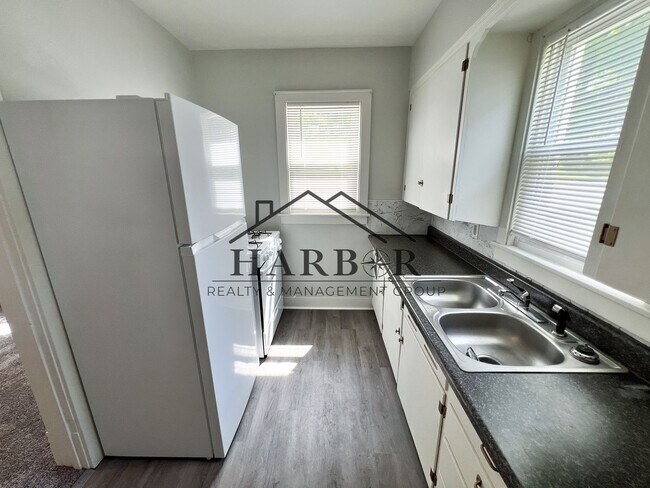 Foto del edificio - 527 Boone St